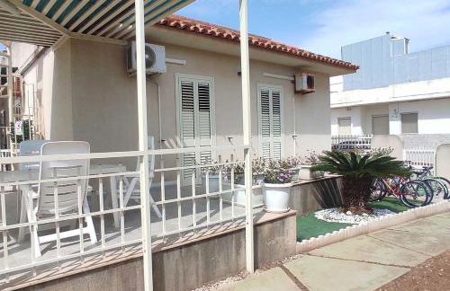 Oroblu. Villetta singola a 50 metri dal mare - Foto 15