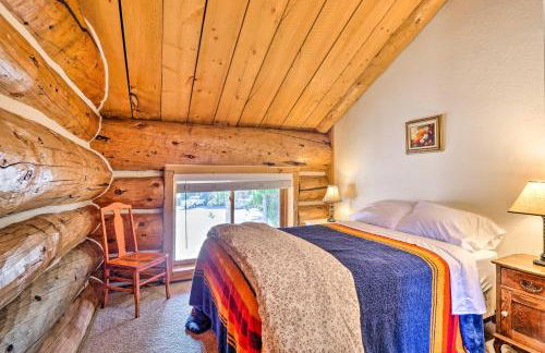 Less Than 1 Mi to Lake Granby Log Cabin with Fire Pit - Foto 16