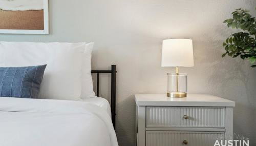 Charming and Spacious Apt in Austin with a Pool - Foto 4