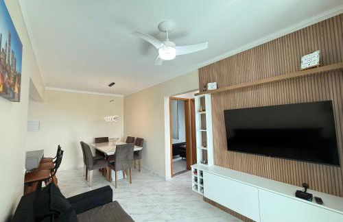 Apartamento Vista Mar Mirim 2 Dormitorios suite com Wifi para até 8 pessoas 1 vaga de estacionamento - Foto 4