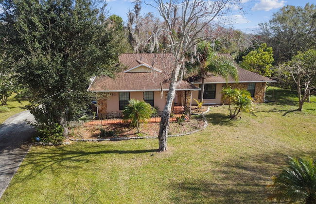 TRANQUILITY. Gated Estate Home. Privacy. - Foto 17