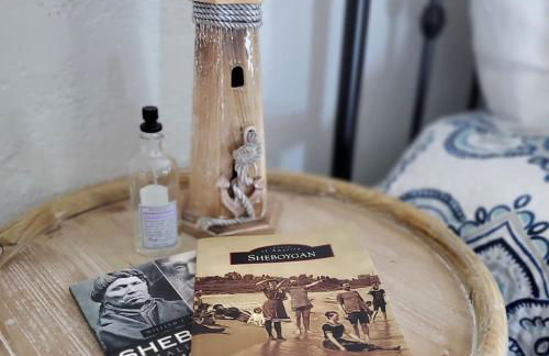 Beachside Condo Downtown with Lake Michigan Views - Foto 35