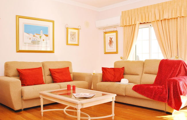 Villa Nespereira - Photo 40