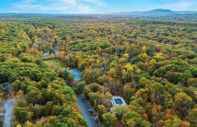 Pirate-themed Lakefront Home w/ Kayaks, Game Room, Views & Hidden Treasure Hunt - Foto 38