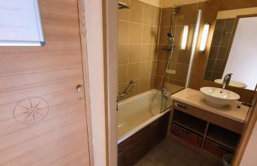 Appartement Premium à Flaine, altitude 1740 m, 8 à 10 personnes, au pied des pistes, piscine, jacuzzi, sauna, hammam et salle de sport - Foto 21