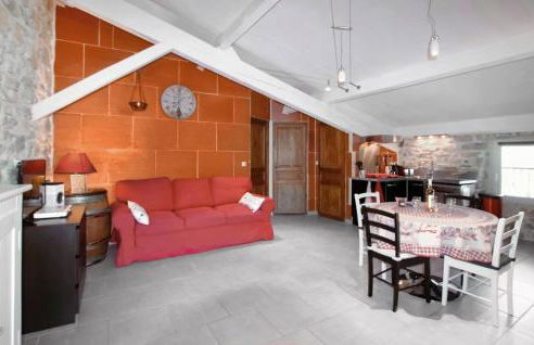 Awesome Home In Grospierres With Sauna - Foto 3