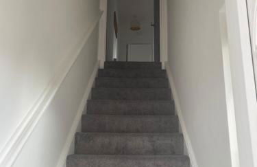 Spacious 3 bed flat- Free parking Edinburgh & Fife - Foto 2