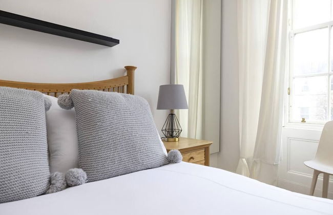 Bright and Modern Flat with desk - Foto 1