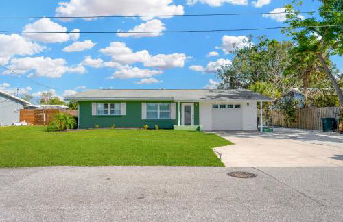 Getaway with Heated Pool and fence by Siesta Key Beach - Foto 7