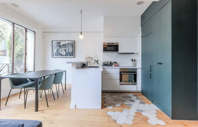 Newly Renovated Loft Bastille - Photo 7