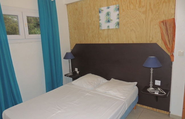 Hotel Gîtes Couleur Caraïbes - Photo 35