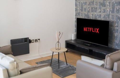 Highrise Balcony Stay in the Heart of Wolverhampton - Foto 5