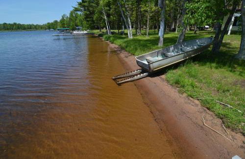 Lakeside Bills Bay Cabin - Foto 4