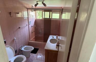 Aconchegante casa com piscina e lazer completo - Foto 9
