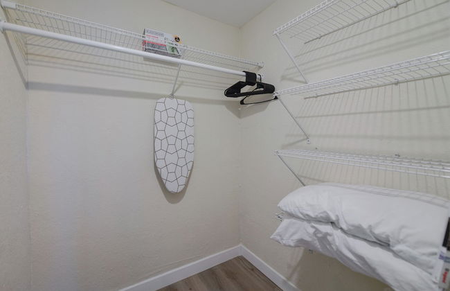 Amazing Experience in Calle Ocho - Photo 41