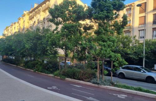 Beau T2 proche Negresco - Foto 2