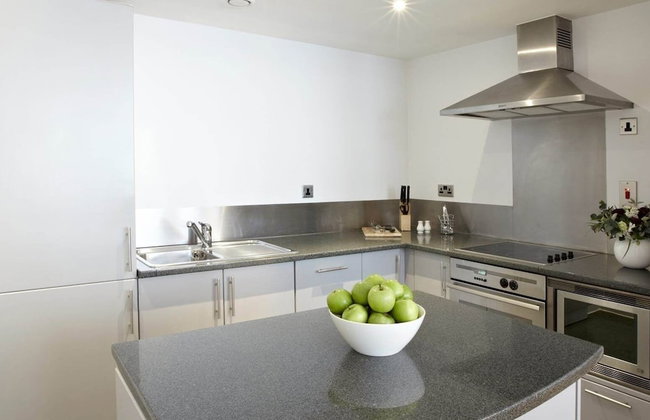 196 Bishopsgate Apartments by DMONTRIO - Photo 19