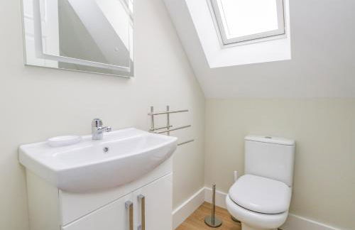 Roman Lodge - Photo 23