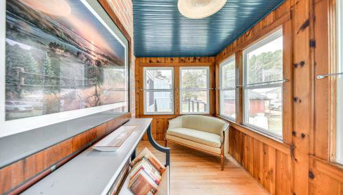 Virginia Retreat with Porch and Grill, Near Beaches! - Foto 5