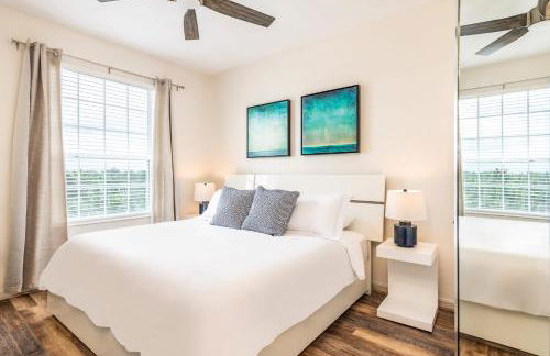 Pool*Top Floor*Forest Views*Balcony*VistaCay - Foto 7