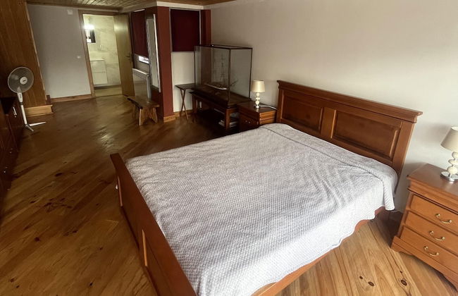 1 bed - Sleeps 4 - Pets - Balcony - Mtn View - Foto 3