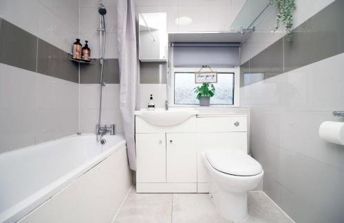 Alma Cottage Lovely House In The Rhondda Valley by STAE-Homes - Foto 6