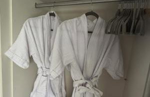 Apartamento Luxo Moderno e Conveniente com Garagem - Foto 18