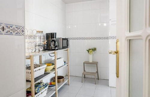 LCR4 - Large 3-Bedroom Apartment Near Beach - Foto 38