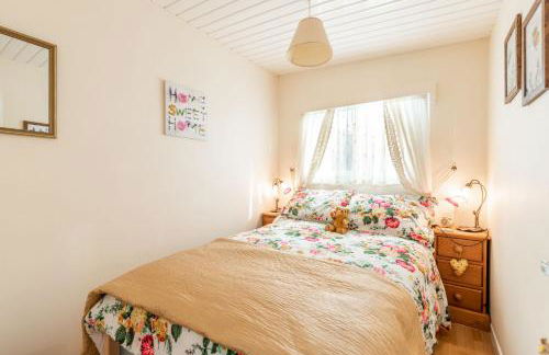 The Bee's Knees - Foto 5