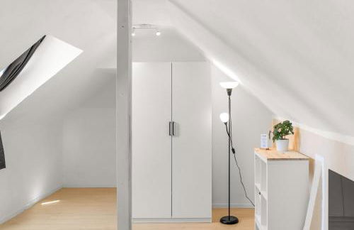 Modern House "Brick Lane" with Terrace and Wintergarden - LOFTIGO - Photo 35