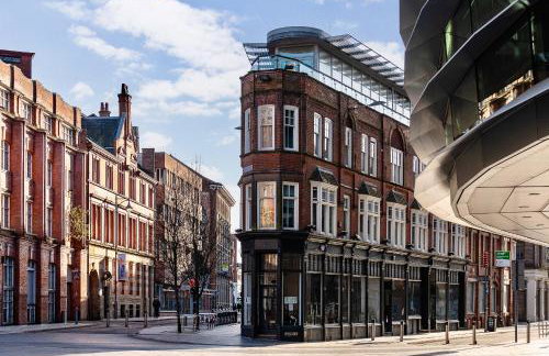 The Acacia, Luxury with Private Balcony & Two Parking Spaces - Foto 26