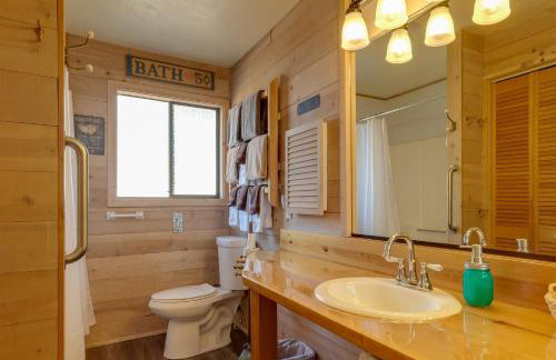 Secluded Mountain Hideaway < 8 Miles to Bass Lake! - Foto 21