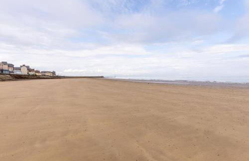 Sunlit Garden Escape Normandy - Foto 61