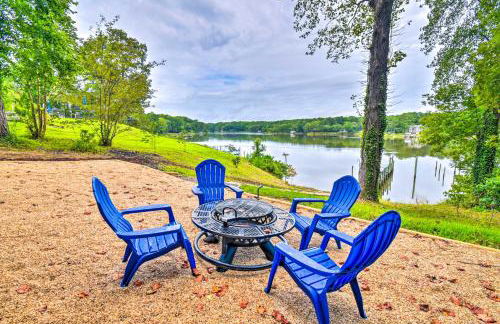 Relaxing Riverfront Cottage with Boat Dock! - Foto 2