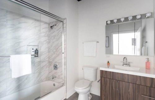 Modern 2BR Stay in South Loop with Optional Parking & Gym Access Near Museum Campus & Grant Park - Foto 8