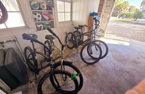 One-of-a-kindBeach, Village, Dock & Private Pool! - Foto 51