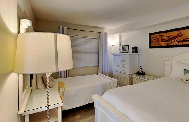 Emerald Surf - Photo 3