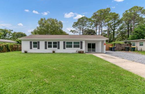 Memorial House - Ping Pong, Grill, Arcade, Beach! - Foto 9