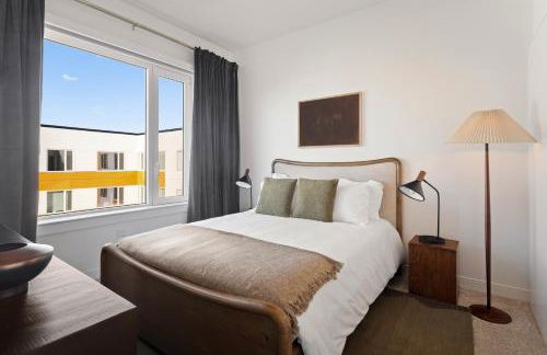 Hyatus Luxury Residences Boston Everett Premier Collection - Photo 46