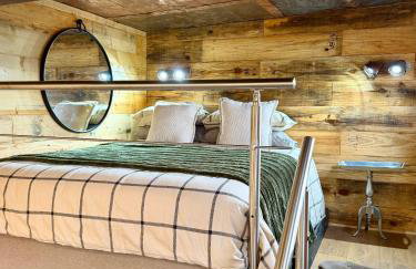 Willow Court Farm, The Copper Castle & Petting Farm, 8 min to Legoland & Windsor, 15 min to Lapland UK - Foto 6