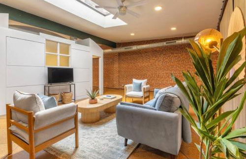 Deluxe 3BR Loft Walkable to Everything Downtown - Foto 3