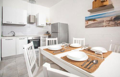 Moderno e ampio trilocale - Photo 2