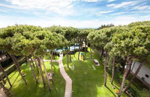 Aparthotel La Pineta - Photo 13