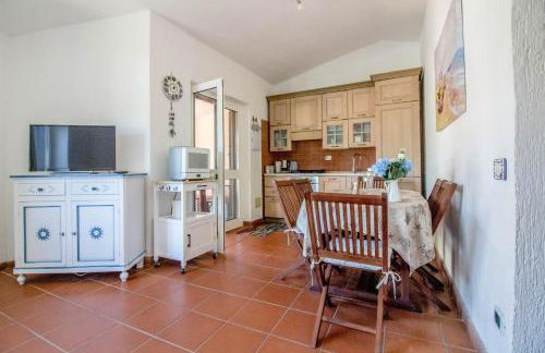 GuestHost - Seaside Apartment with Parking - Foto 2