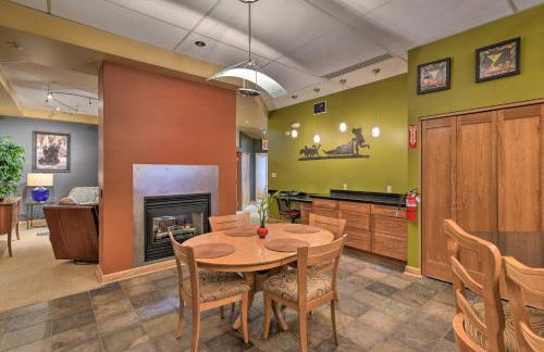 Idyllic Dtwn Anchorage Condo with Fireplace! - Photo 9