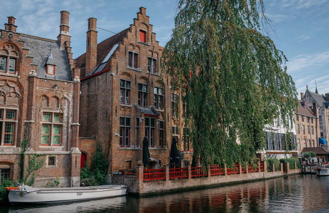 Entrada a la fábrica de cerveza Bourgogne des Flandres - Foto 4