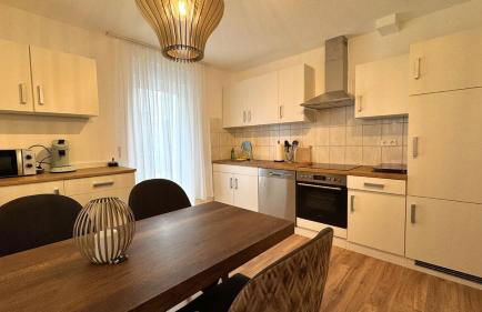 2-Zimmer-Wohnung-Küche-Bad-Terrasse, Bahnhofsnähe - Foto 5