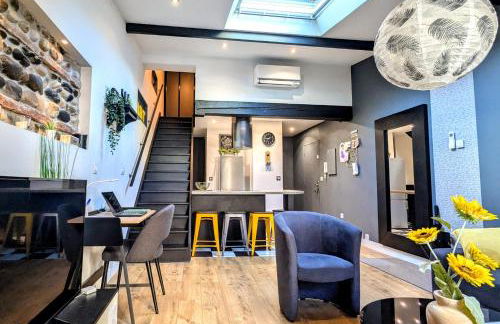 Grand duplex - Parking privé - Centre - Calme - Foto 17