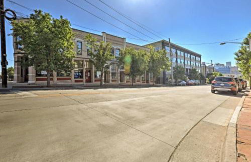 LoHi Apartment with Patio 1 Mi to Downtown Denver! - Foto 21