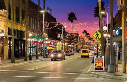 Upscale Ybor House with Outdoor Living Space - Photo 47